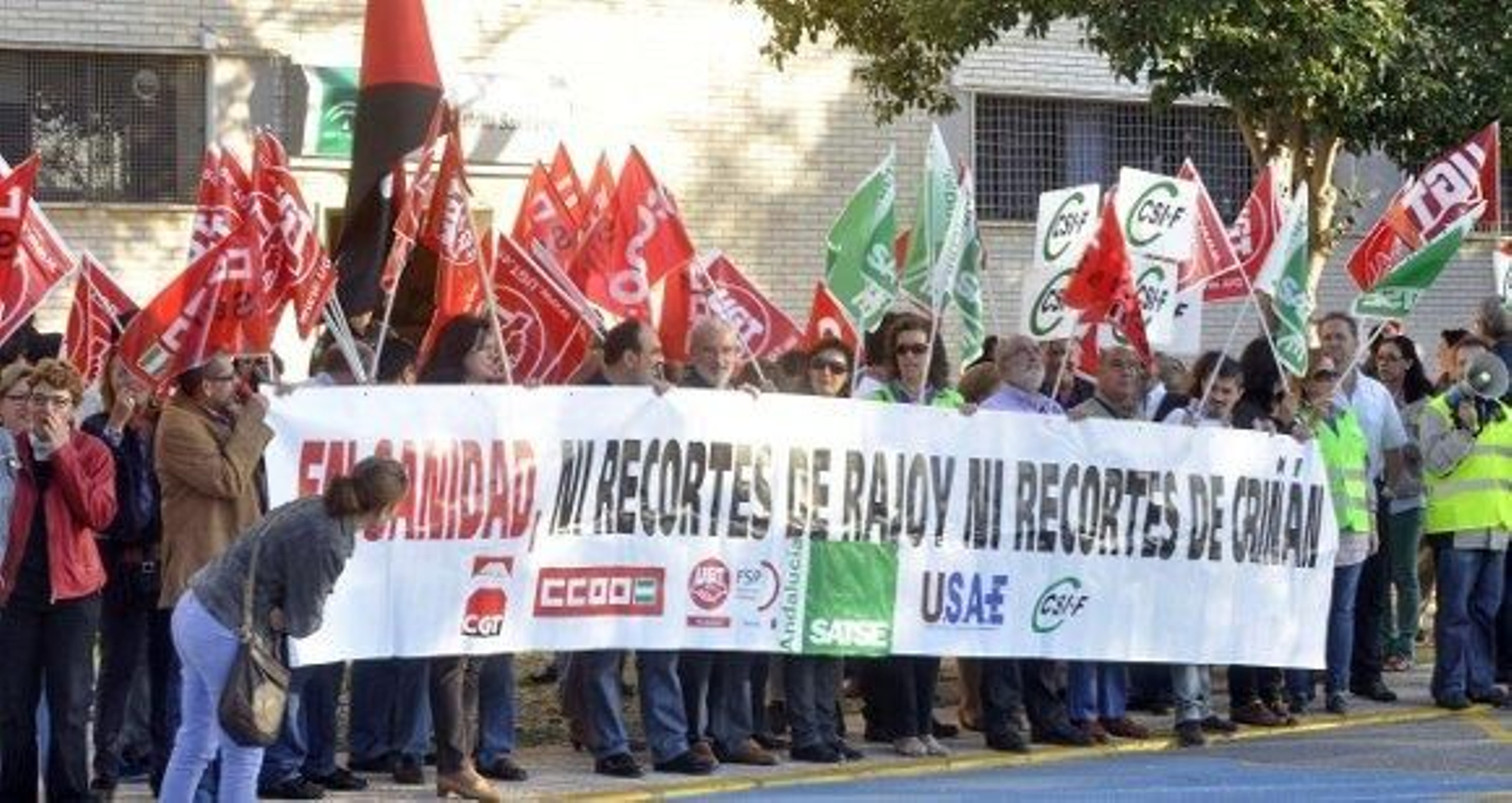 Convocados a huelga los 20.000 médicos del SAS