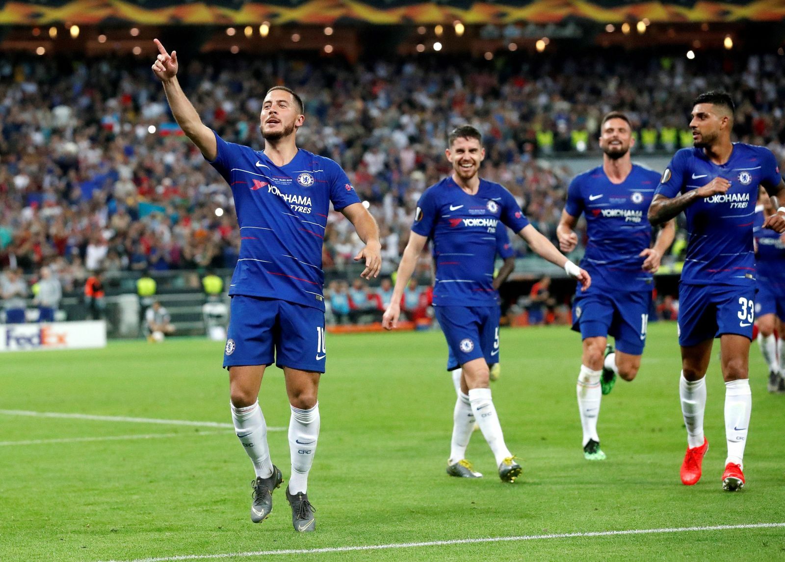 Hazard celebra uno de sus goles.