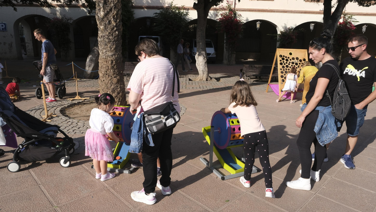 Imágenes de la Noche en Blanco, en Almería