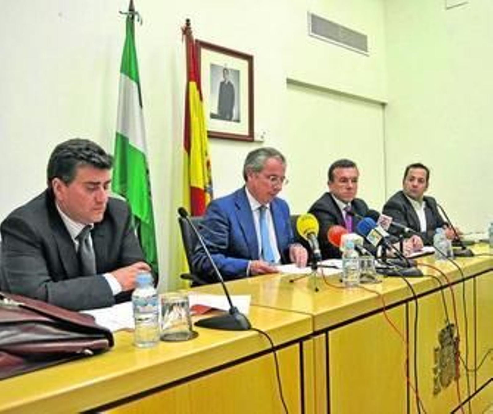 Poullet, De Torre, Fernánez y Ávila, ayer en la AGE, en Algeciras.