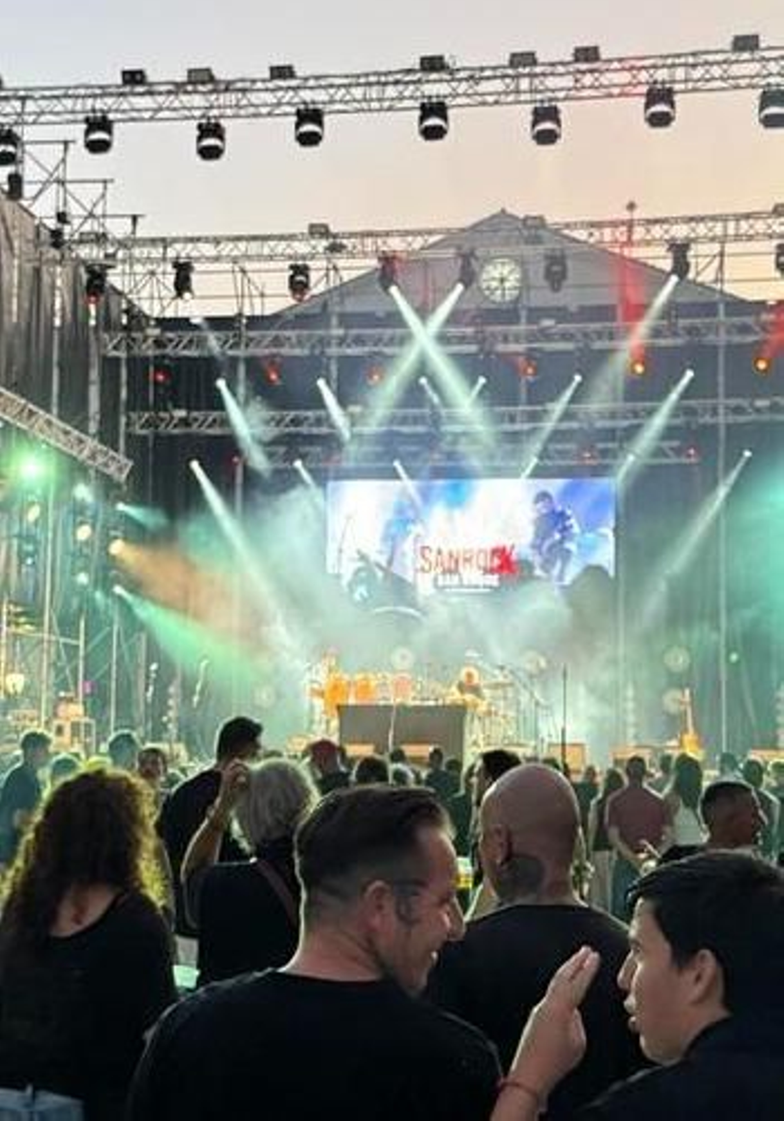 SanRock 2025 llena por cuarto año la Plaza de las Constituciones con una noche inolvidable