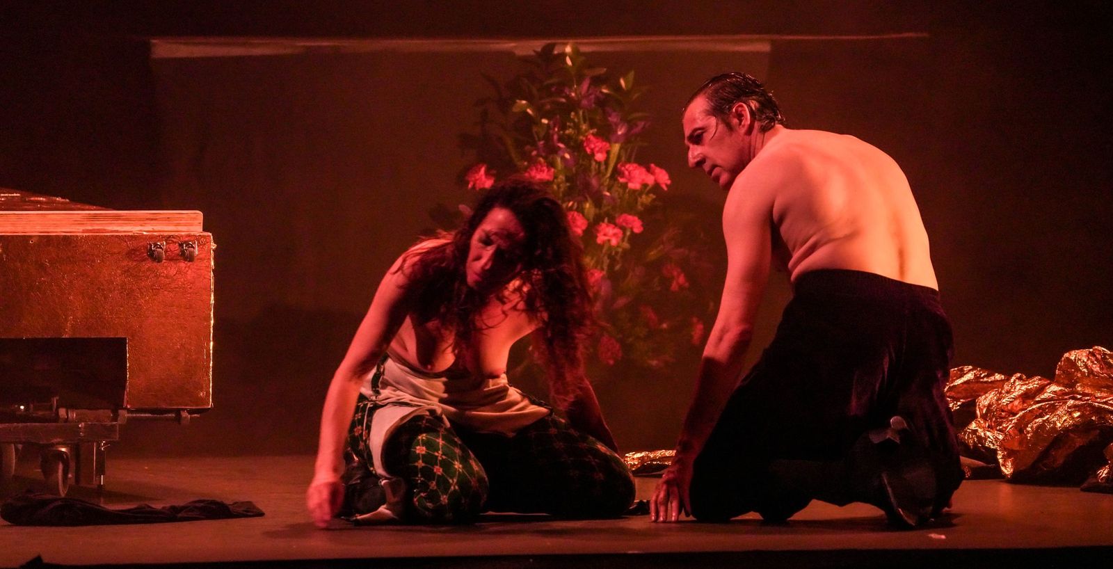 Imágenes de Andrés Marín & Ana Morales 'Matarife/ Paraíso' 30ª Festival de Jerez