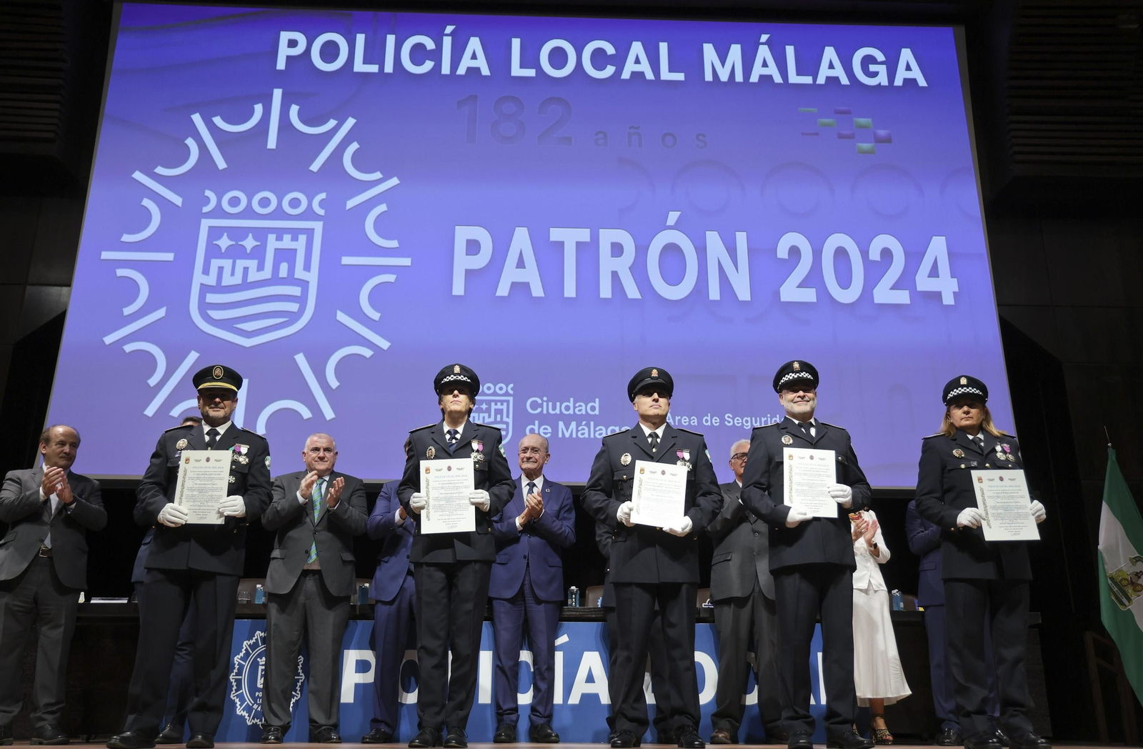 Los actos de la Policía Local de Málaga por el día de su patrón, en fotos