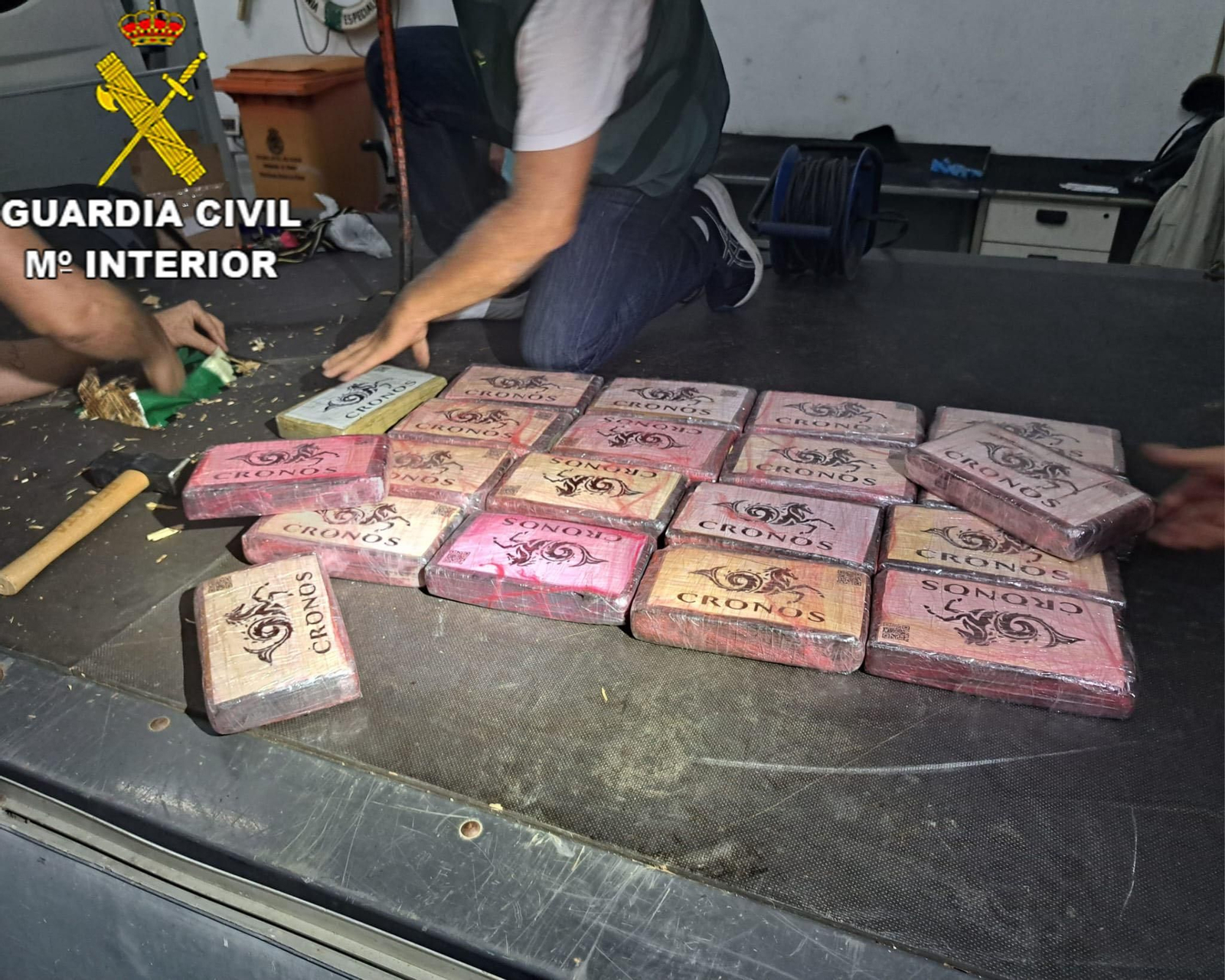 La droga incautada por la Benemérita.