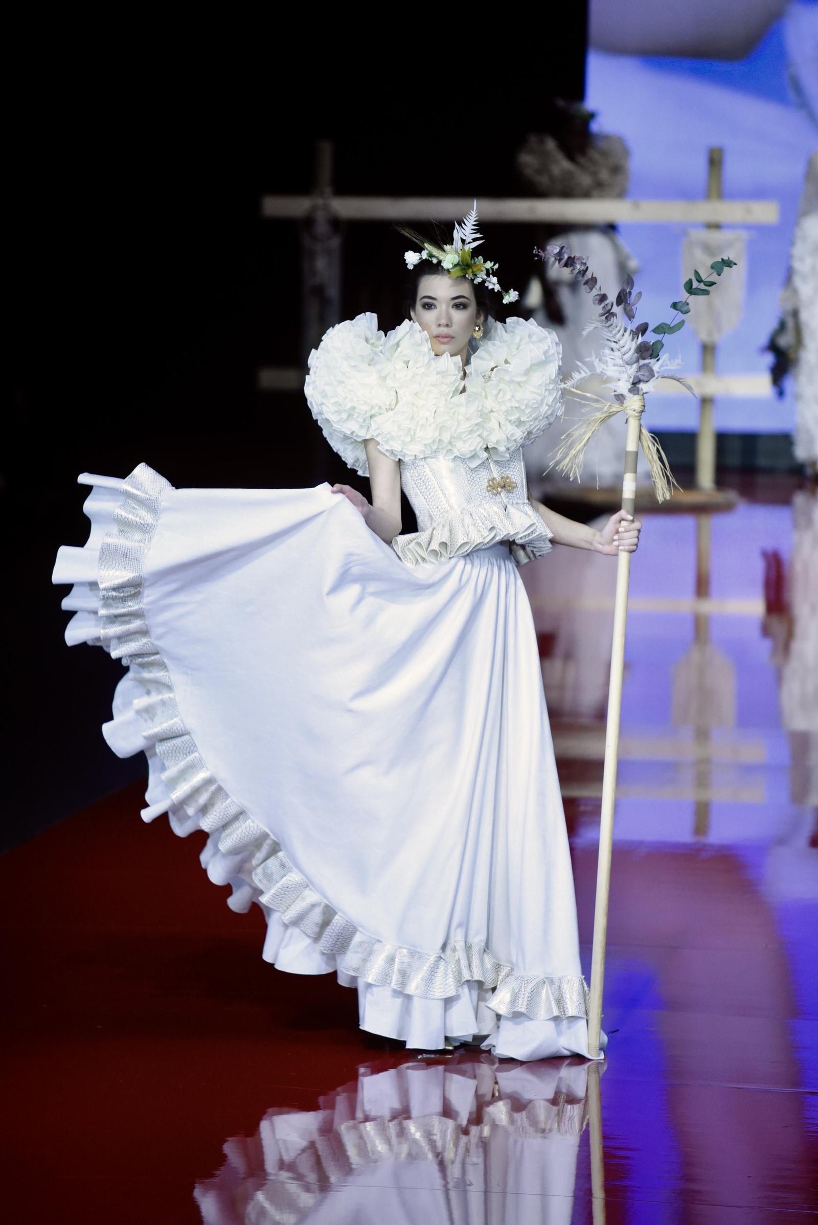 El desfile de Flor de Cerezo en SIMOF 2022, todas las fotos