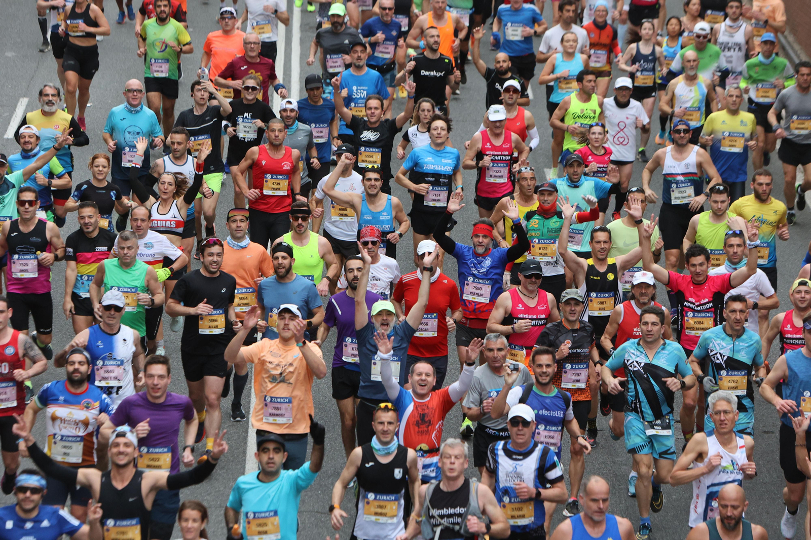 Búscate en la maratón de Sevilla 05