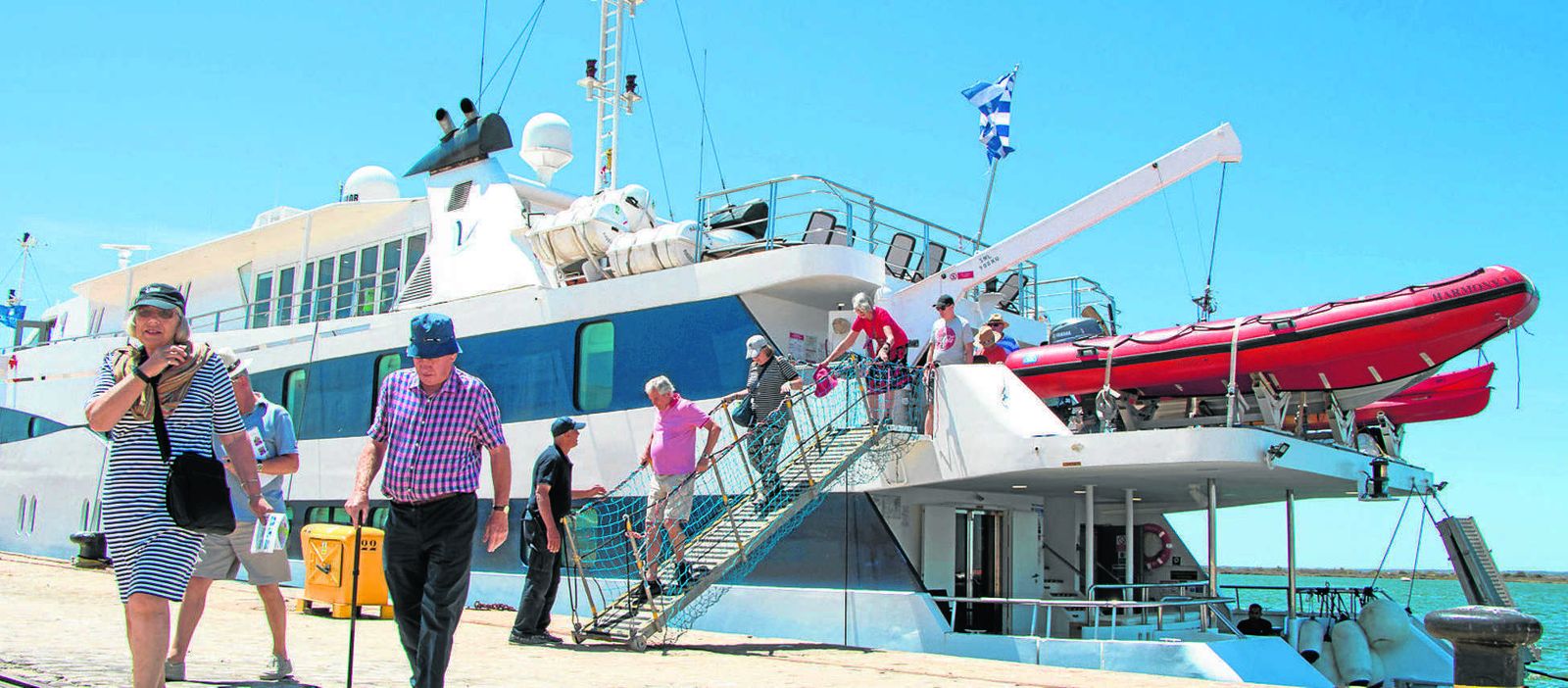 Crucero en el Muelle de Levante, en Huelva.