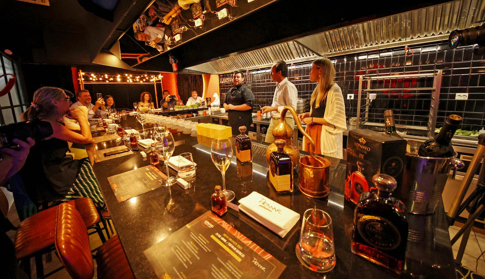 La vuelta al mundo Brandyrevolution