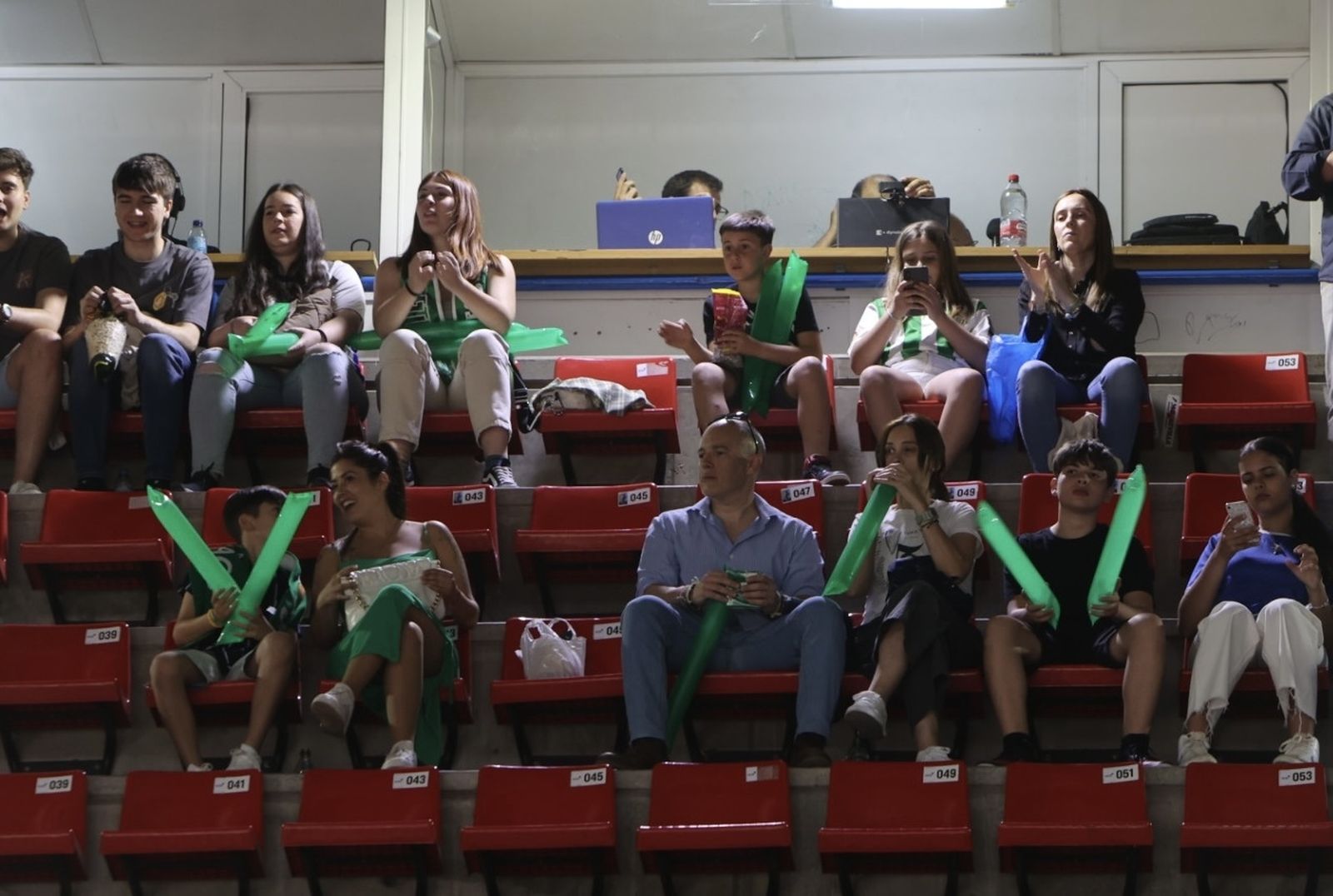 Búscate en el o Betis Granada de baloncesto