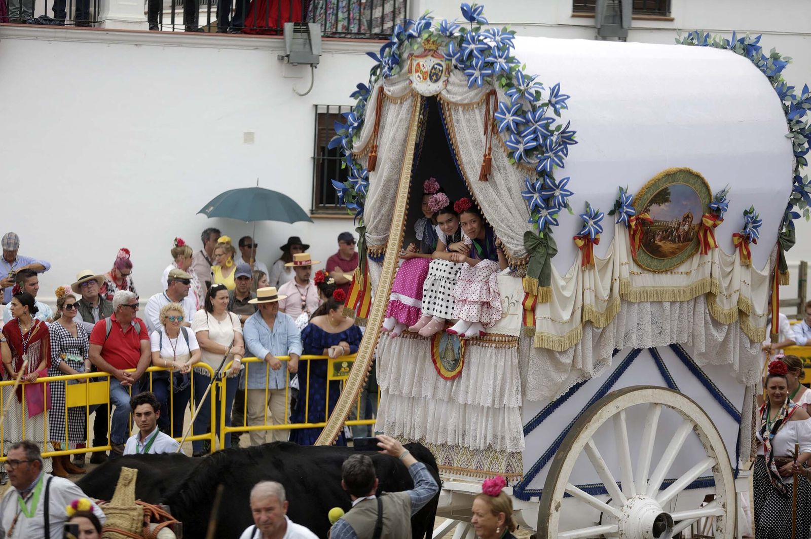 El Rocío 2023: Imágenes de ambiente y presentaciones de las Hermandades