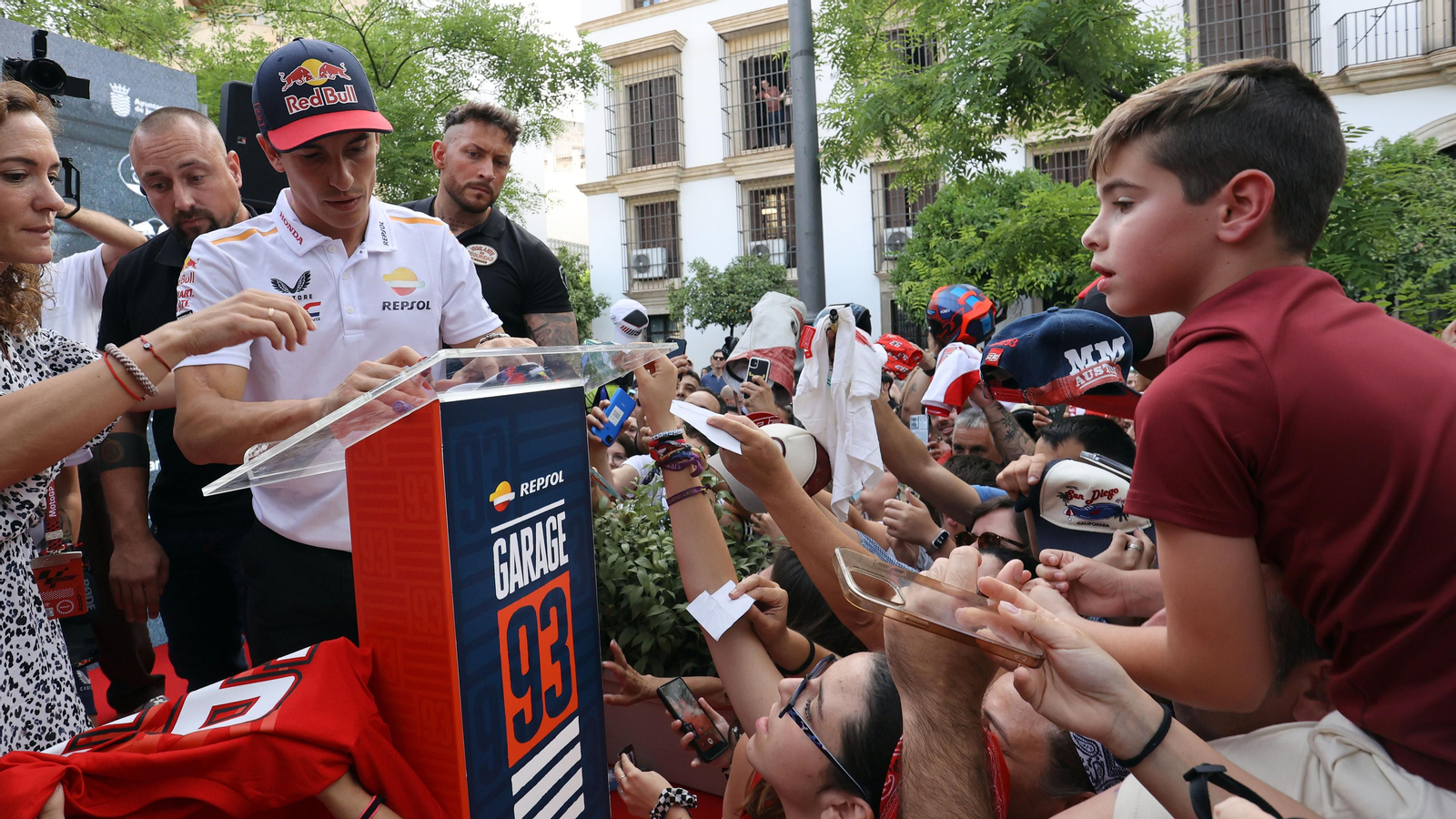 Márquez estrena Garage 93 en Jerez Márquez estrena Garage 93 en Jerez