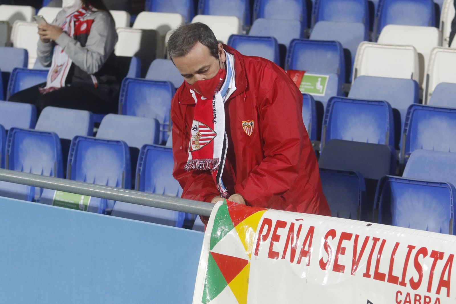 Las imágenes de la histórica visita del Sevilla FC al Ciudad de Lucena