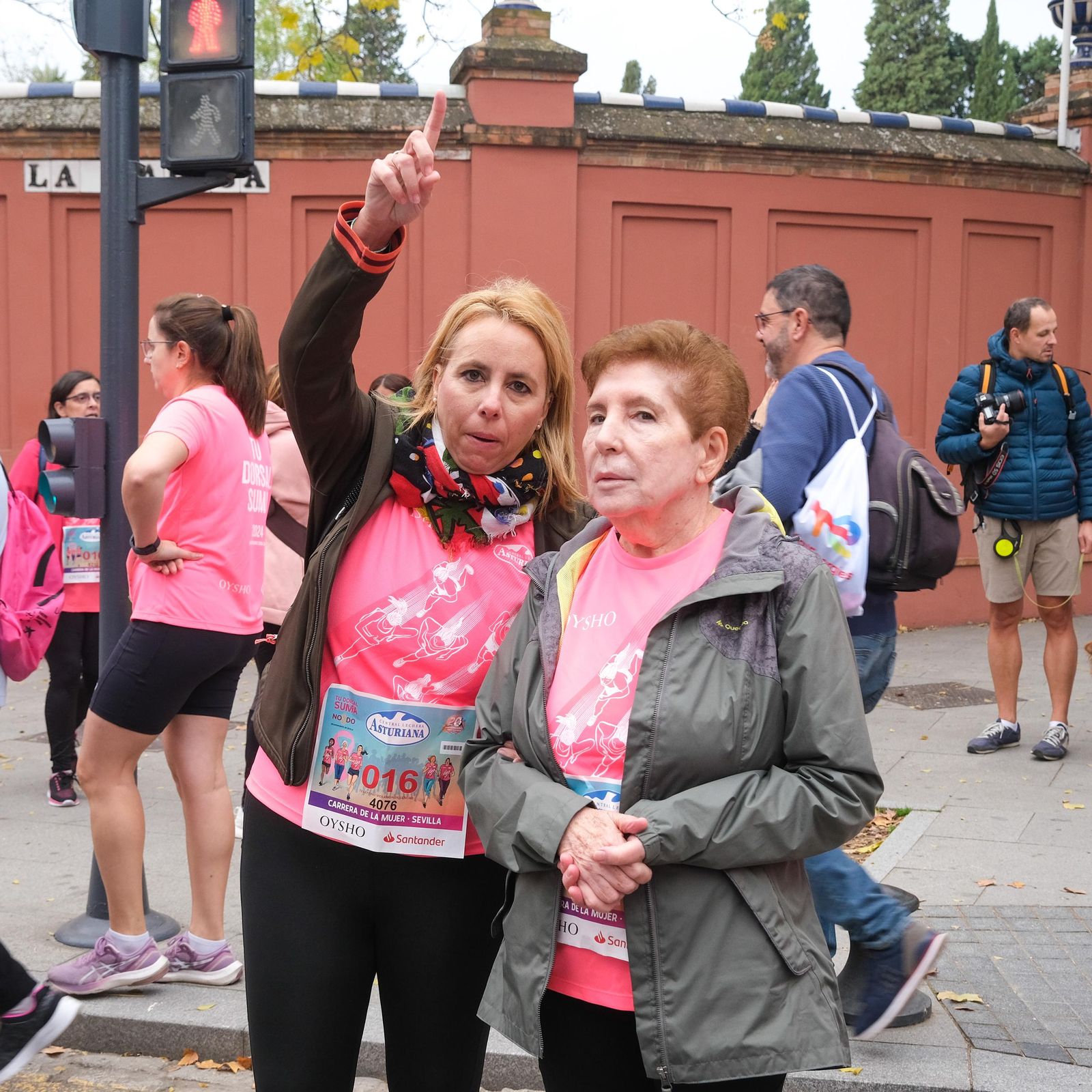 Búscate en la carrera de la mujer