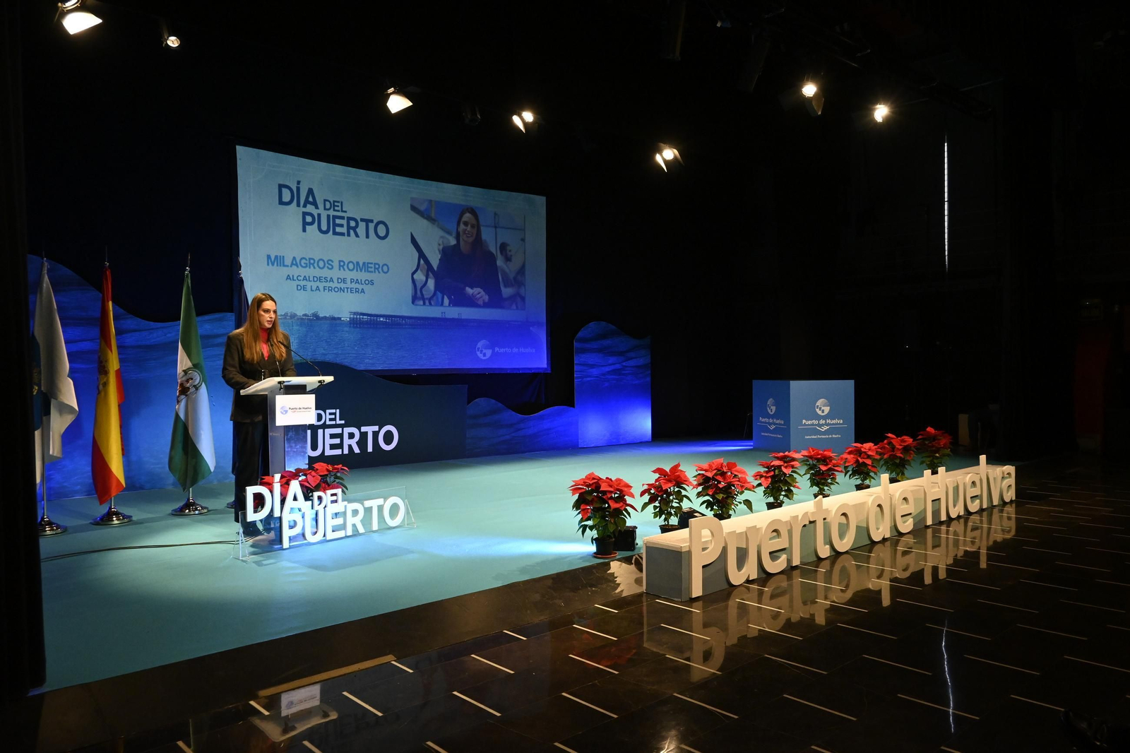 Imágenes del acto de celebración del Día del Puerto, en Huelva