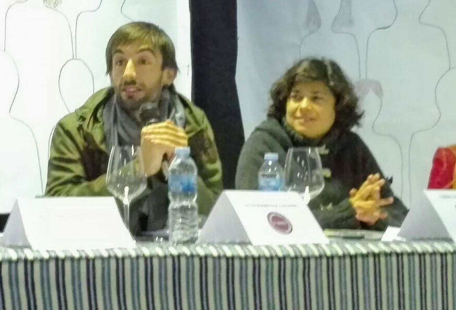 David Rodríguez Alhambra (Podemos) y Carmen Álvarez (IU), en un acto público.