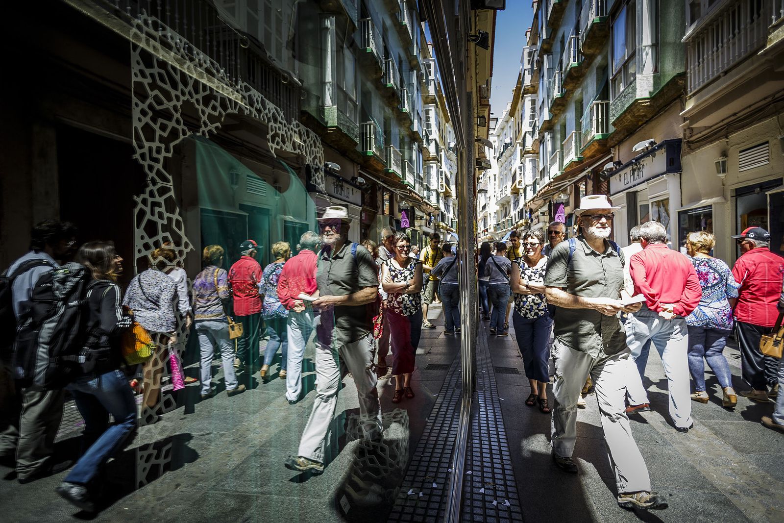 La calle Compañía contará con un aparato para medir el número de personas que transitan por ella.