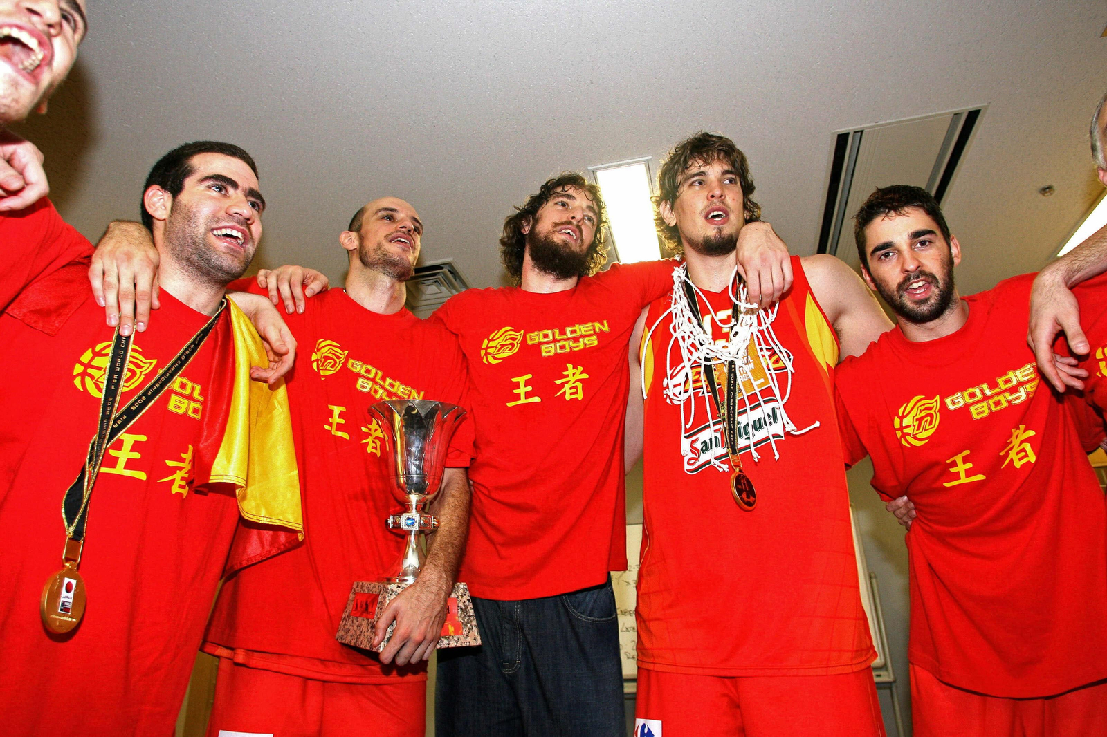 La carrera de Carlos Cabezas, en fotos