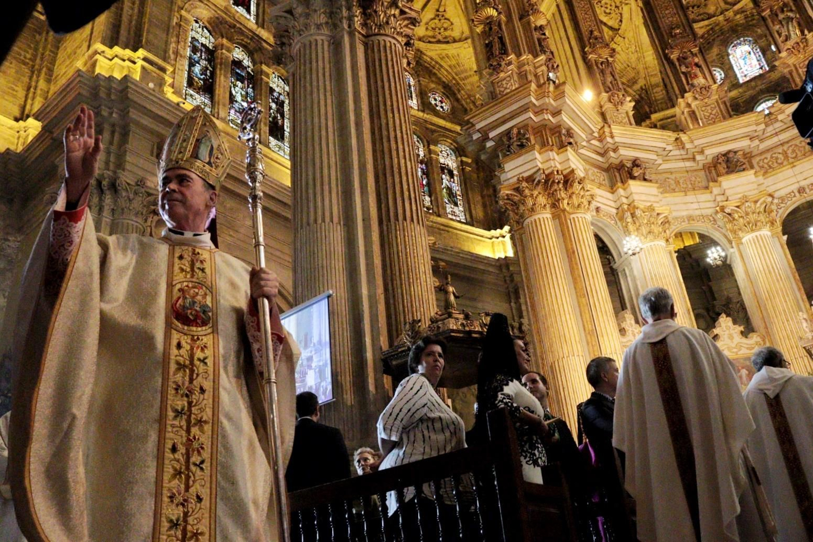 Las fotos de la coronación de la Divina Pastora de Málaga