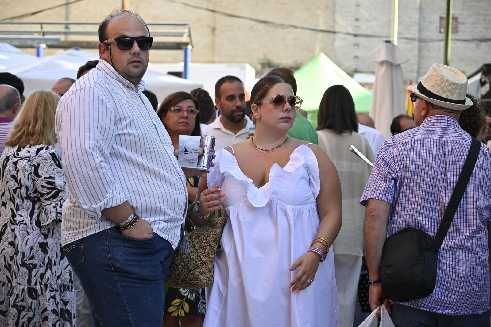 Imágenes de ambiente en el cuarto día de toros en Huelva
