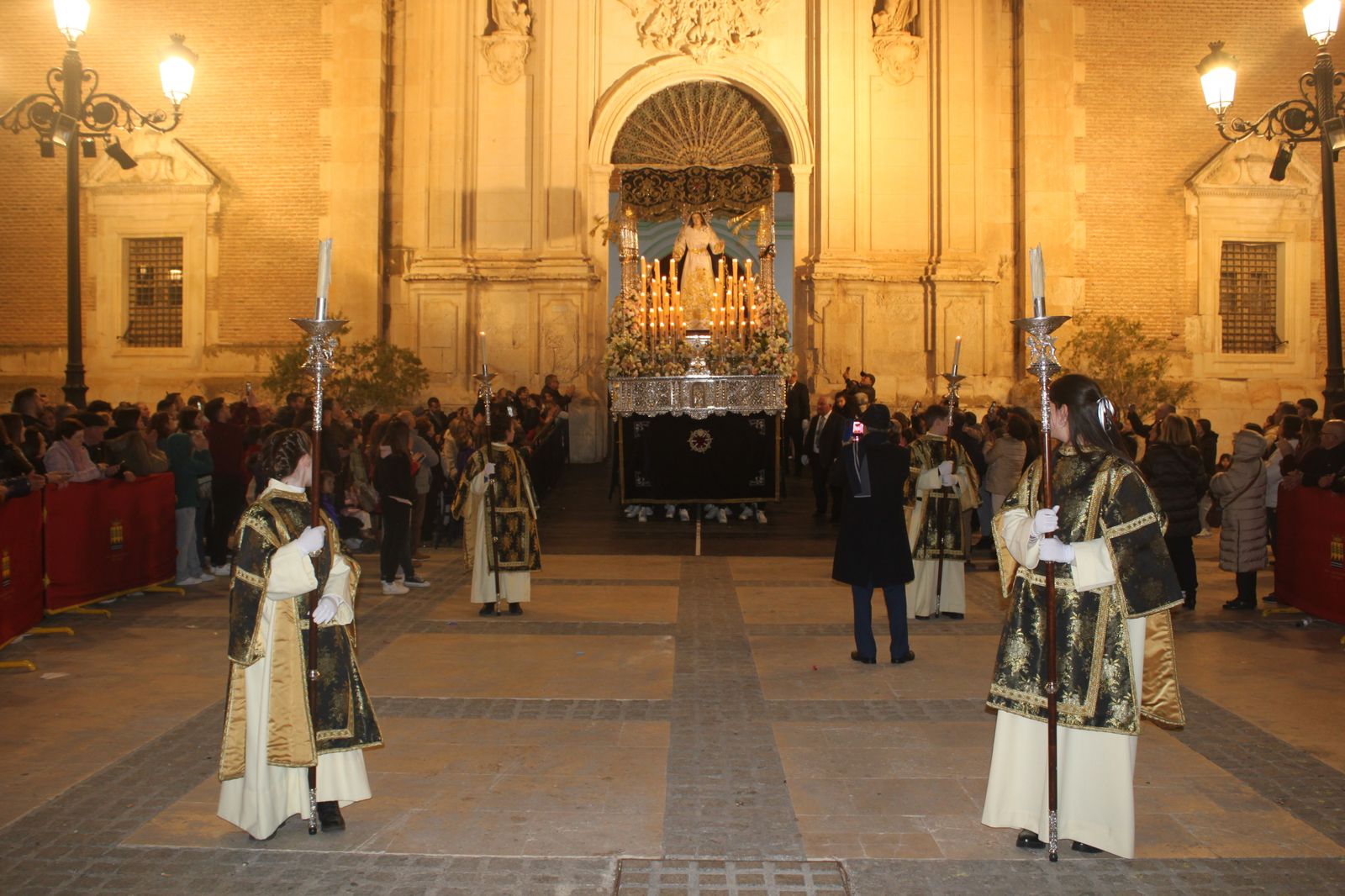 Las mejores imágenes del Jueves Santo en Vélez Rubio.