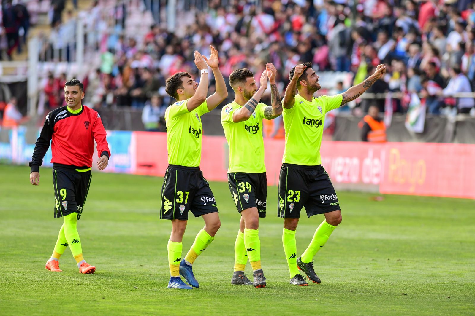 Las imágenes de la victoria del Córdoba ante el Rayo (1-2)