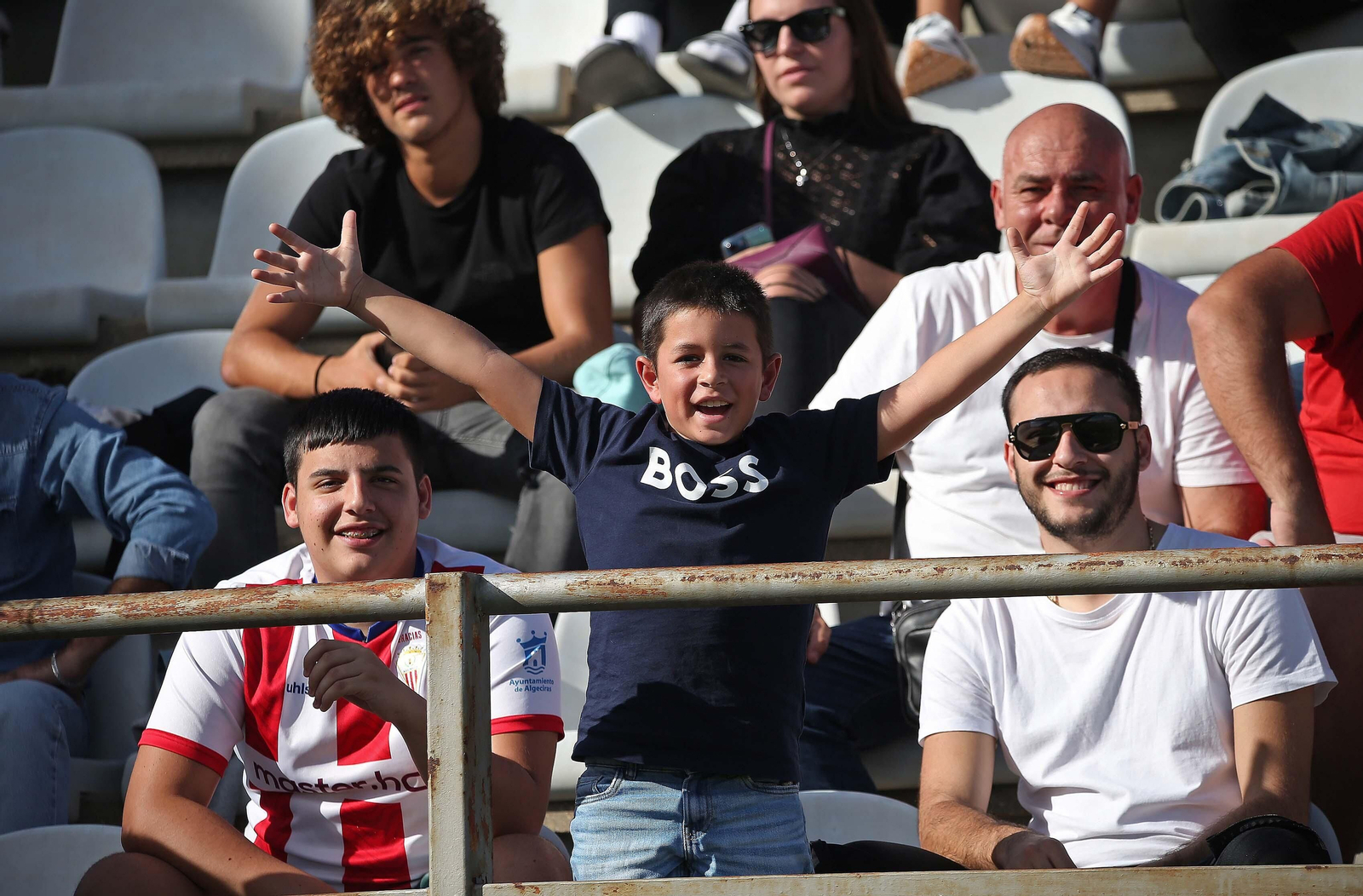 Búscate durante el Algeciras - Ceuta en el Nuevo Mirador