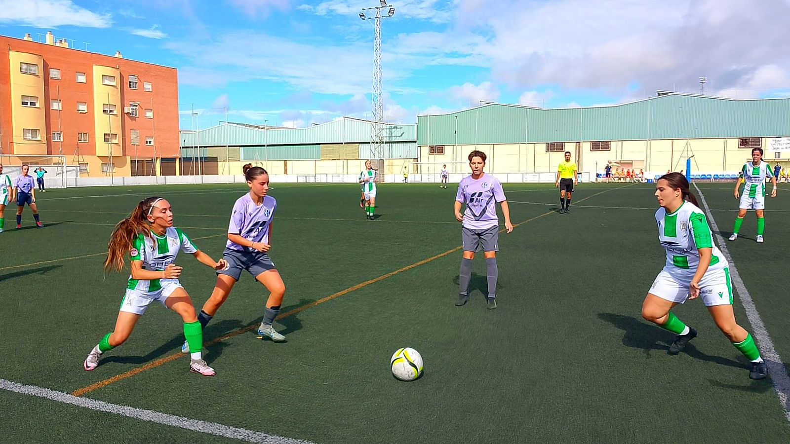 Encuentro entre el Xerez Féminas y el Atlético Sanluqueño.