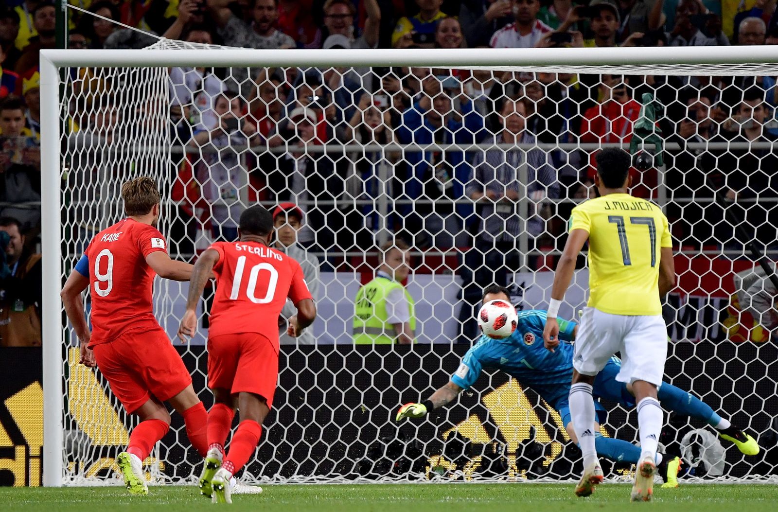 Las imágenes del Colombia-Inglaterra