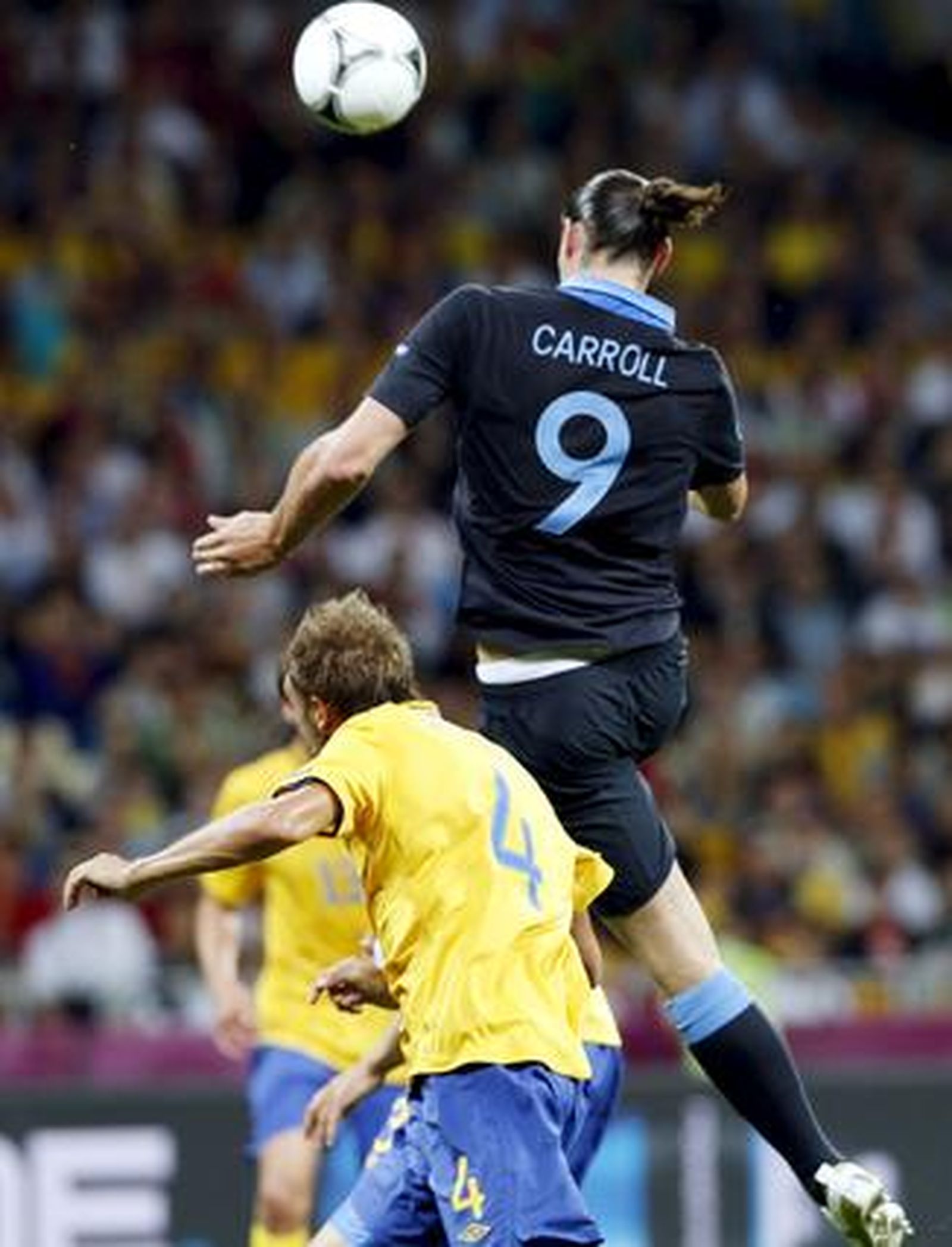 Inglaterra vence 'in extremis' en un partido loco y dejan a Suecia fuera de la Eurocopa.

Foto: EFE