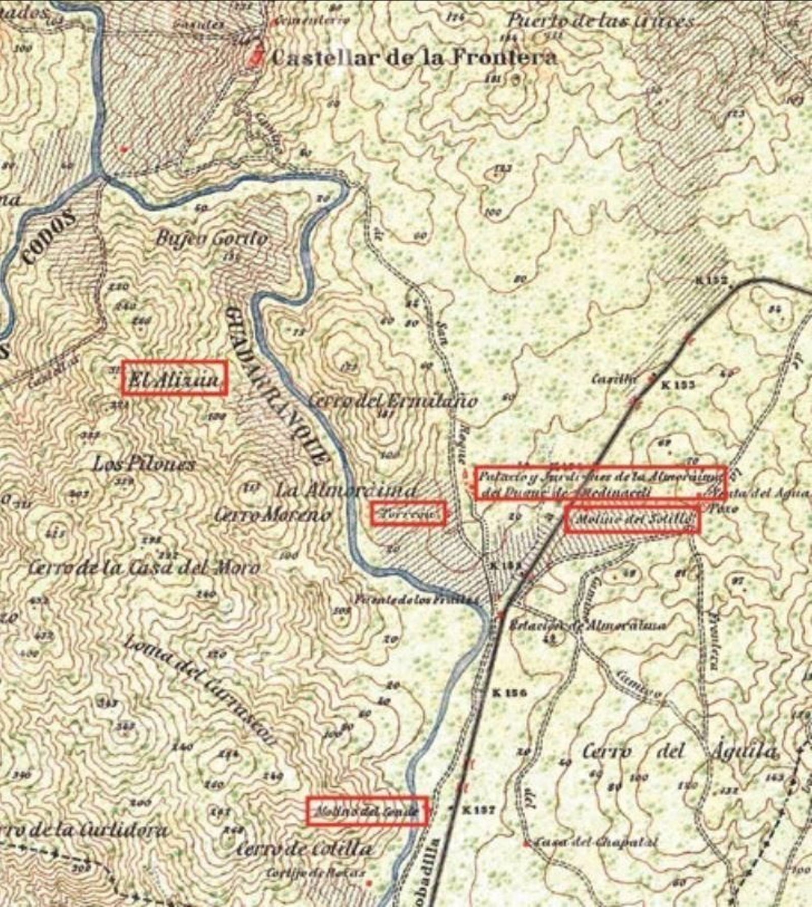 Plano del Instituto Geográfico y Estadístico, hoja  de San Roque (1075), escala 1: 50.000, 1917. © Instituto  Geográfico Nacional. Ubica de norte a sur (en recuadro): el  cerro de El Alizán, el palacio de la Almoraima, el “torreón”  sin el cuartel, el molino del Sotillo y el molino del Conde.