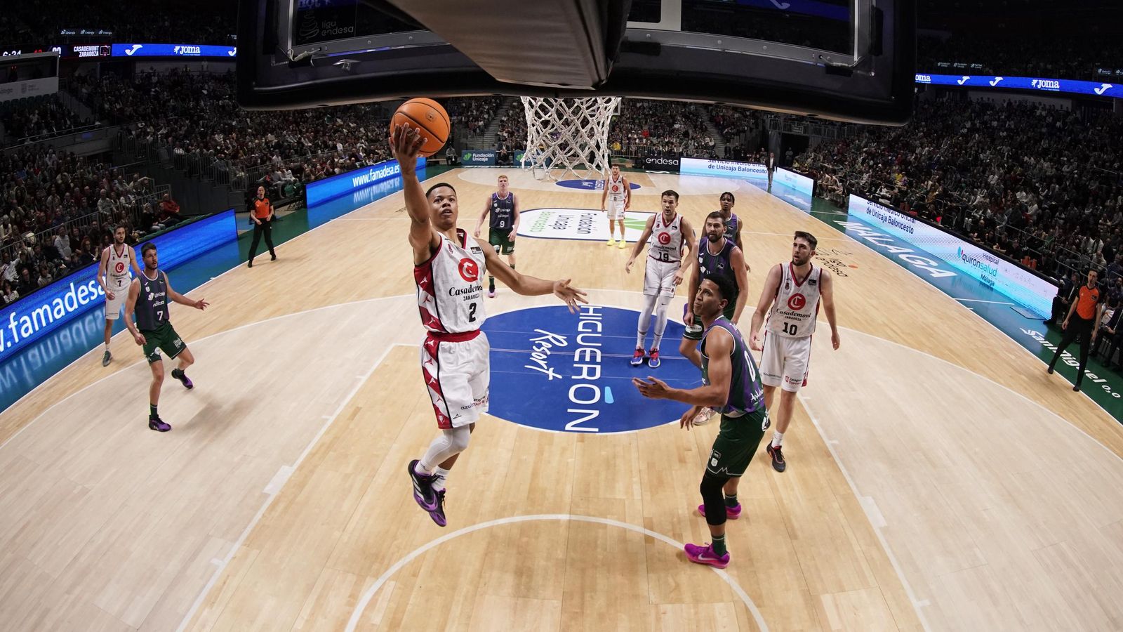 El Unicaja-Casademont Zaragoza, en fotos