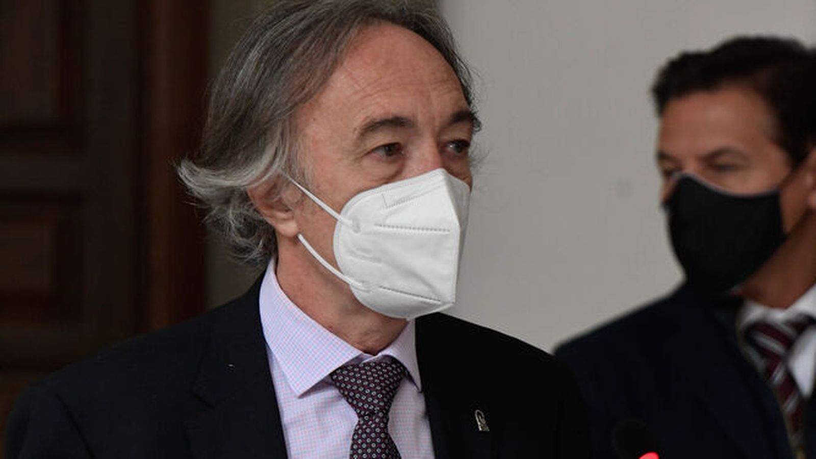 El delegado de Salud en Granada sobre el brote de estudiantes en Conil: "La situación está controlada"