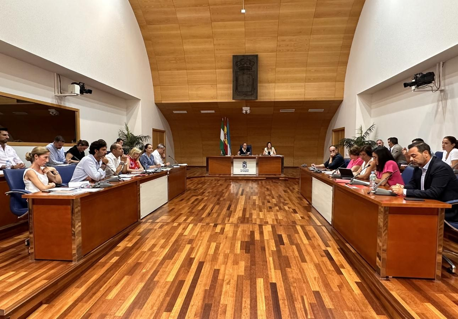 La alcaldesa, Ana Mula, ha presidido el Pleno de la Corporación.