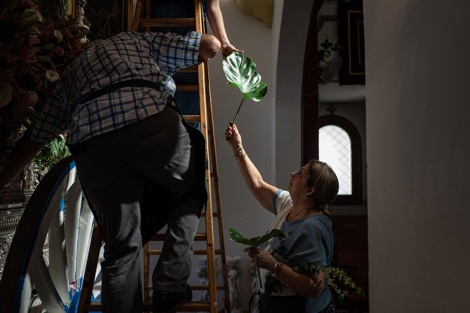 Imágenes de los preparativos de la Hdad de Emigrantes