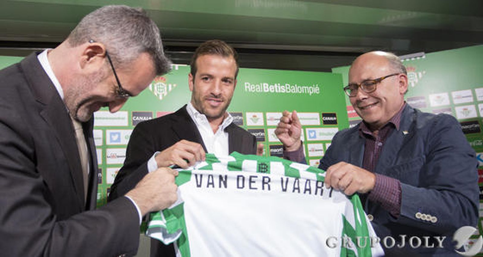 Van der Vaart

Foto: Foto: Antonio Pizarro