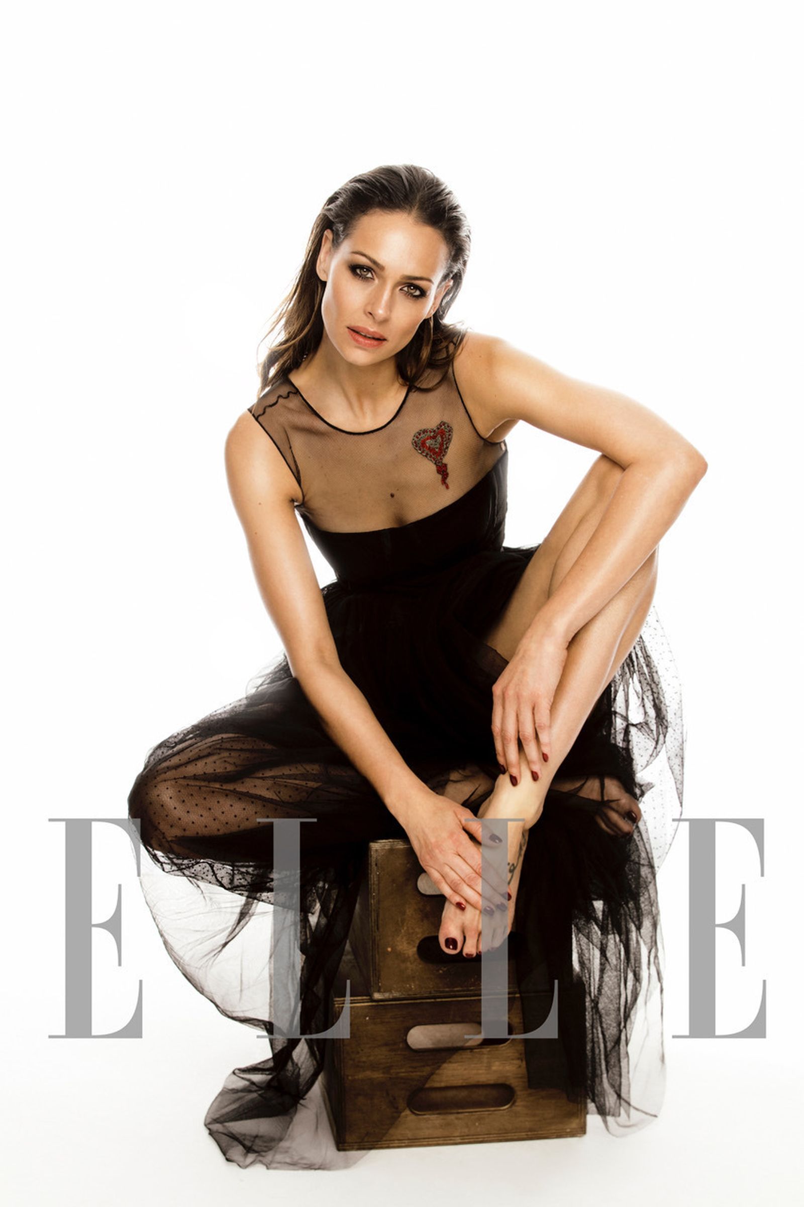 Eva González, sin dobleces para 'Elle'