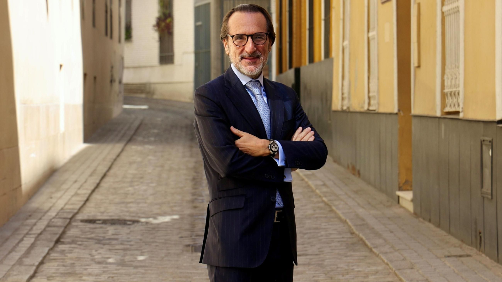 Francisco Aranda, presidente de Uno Logística, posa para la entrevista en Sevilla.