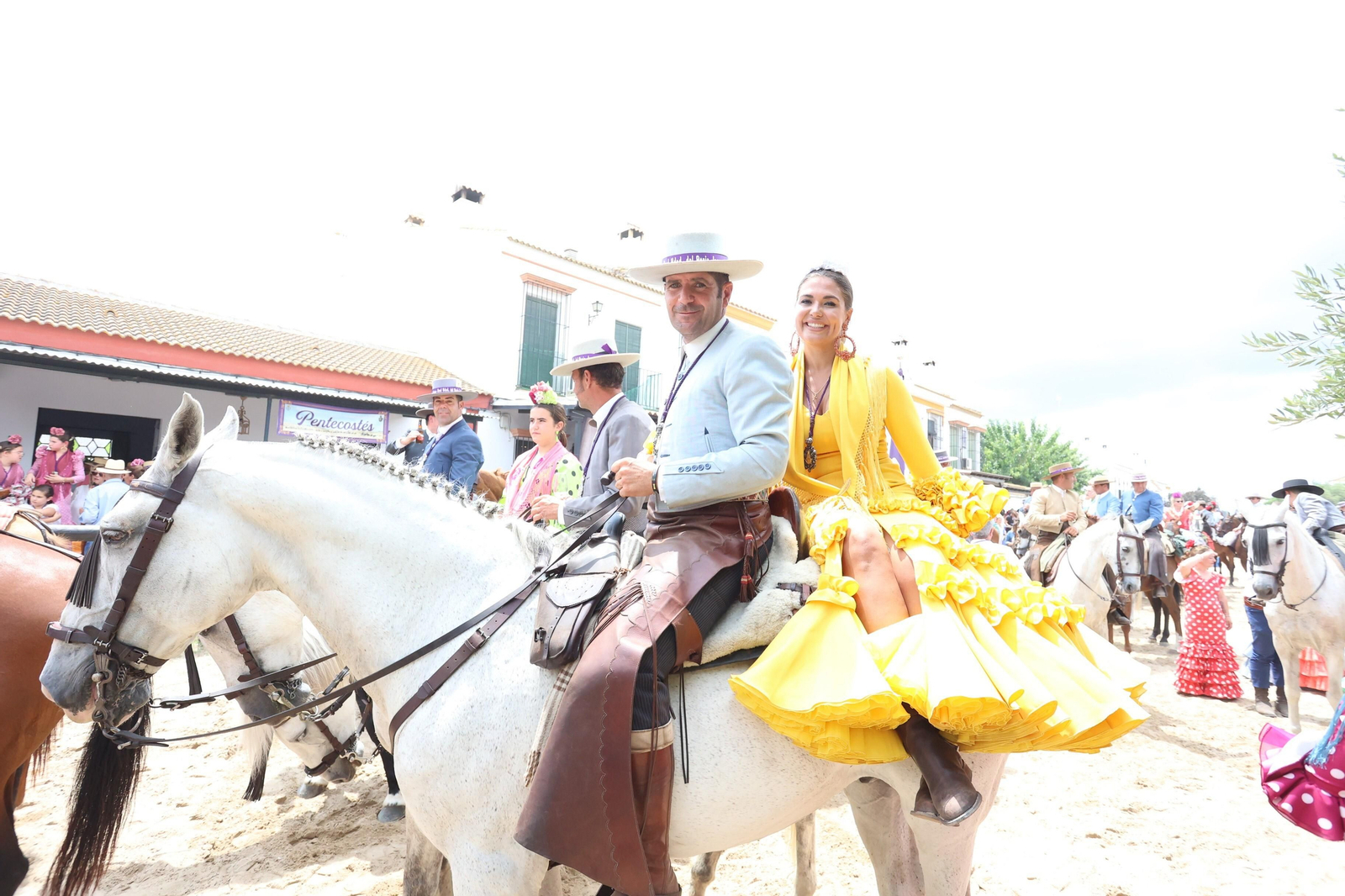 La Hermandad del Rocío de Jerez se presenta ante la Virgen