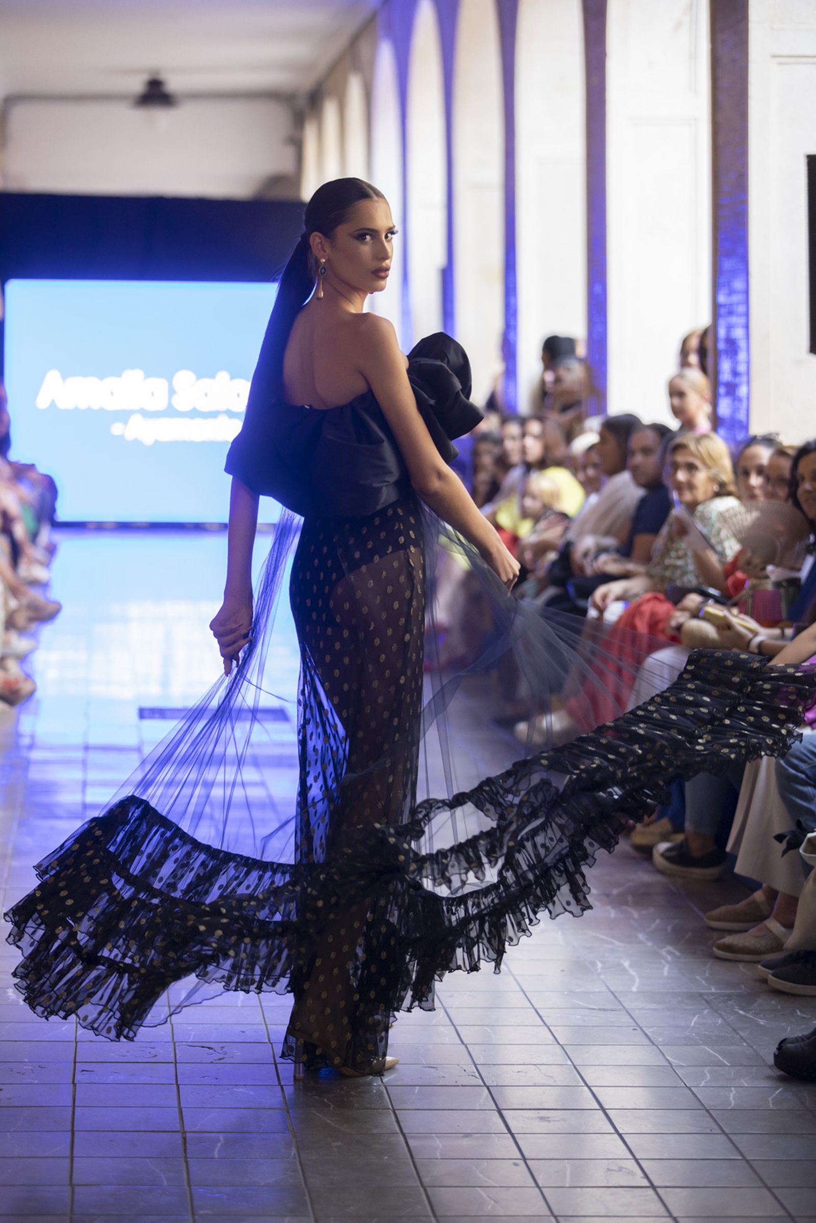 Imágenes del desfile 'Huelva provincia de moda' en la Gran Vía