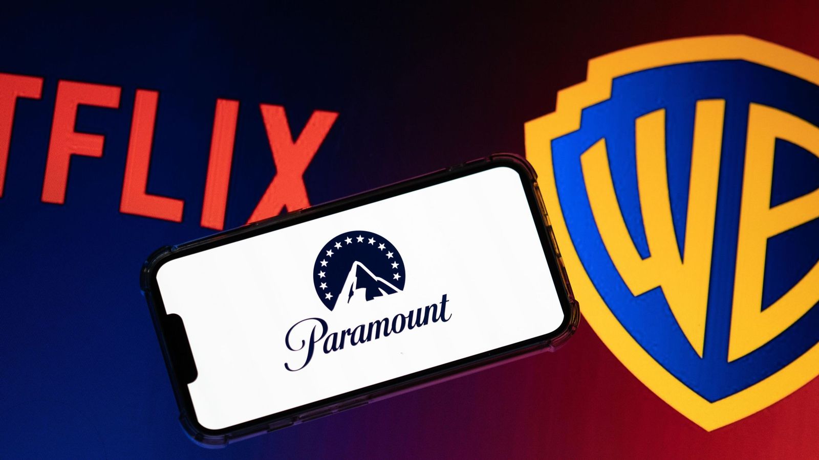 Netflix, Paramount, Warner