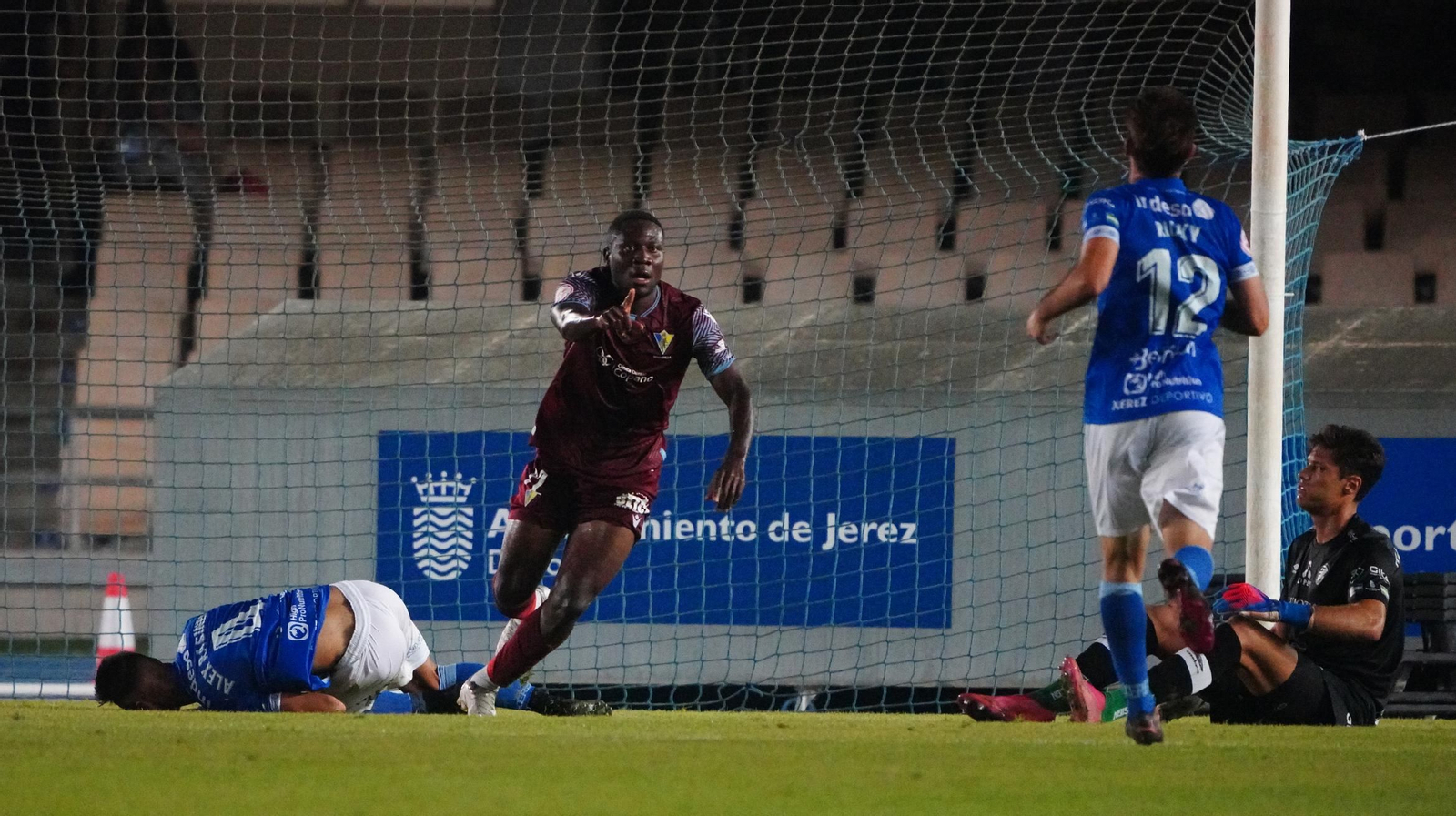 Xerez DFC - Cádiz Mirandilla (1-1)