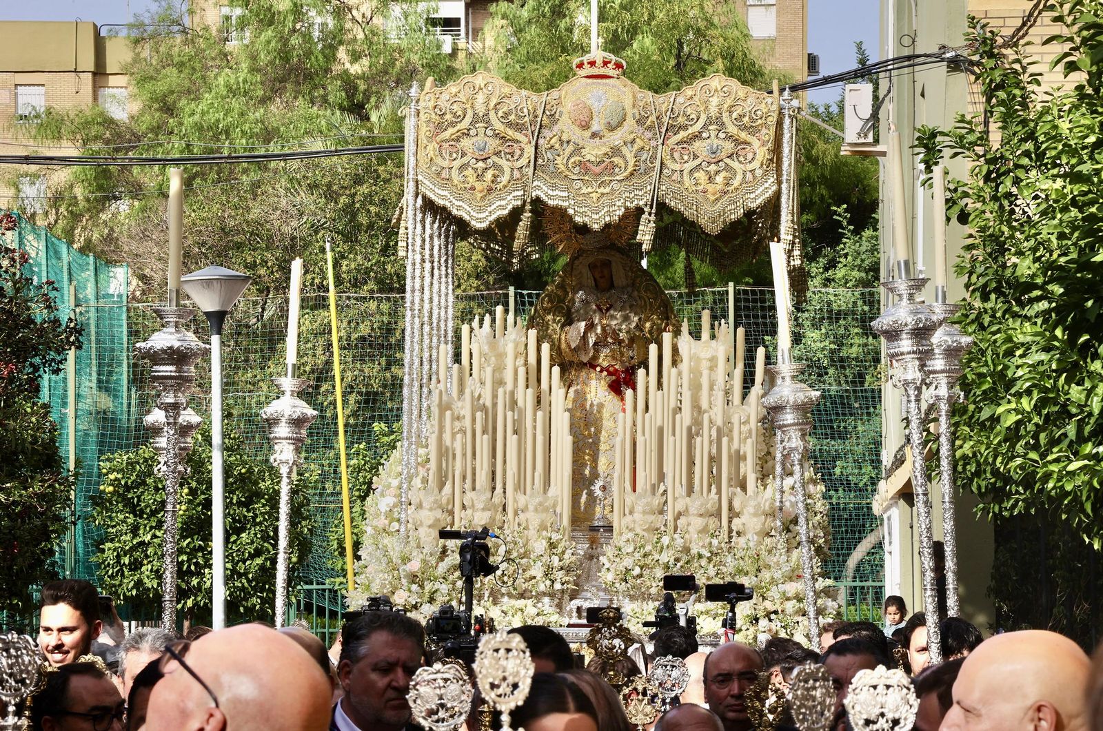 Salida extraordinaria de la Virgen del Amor