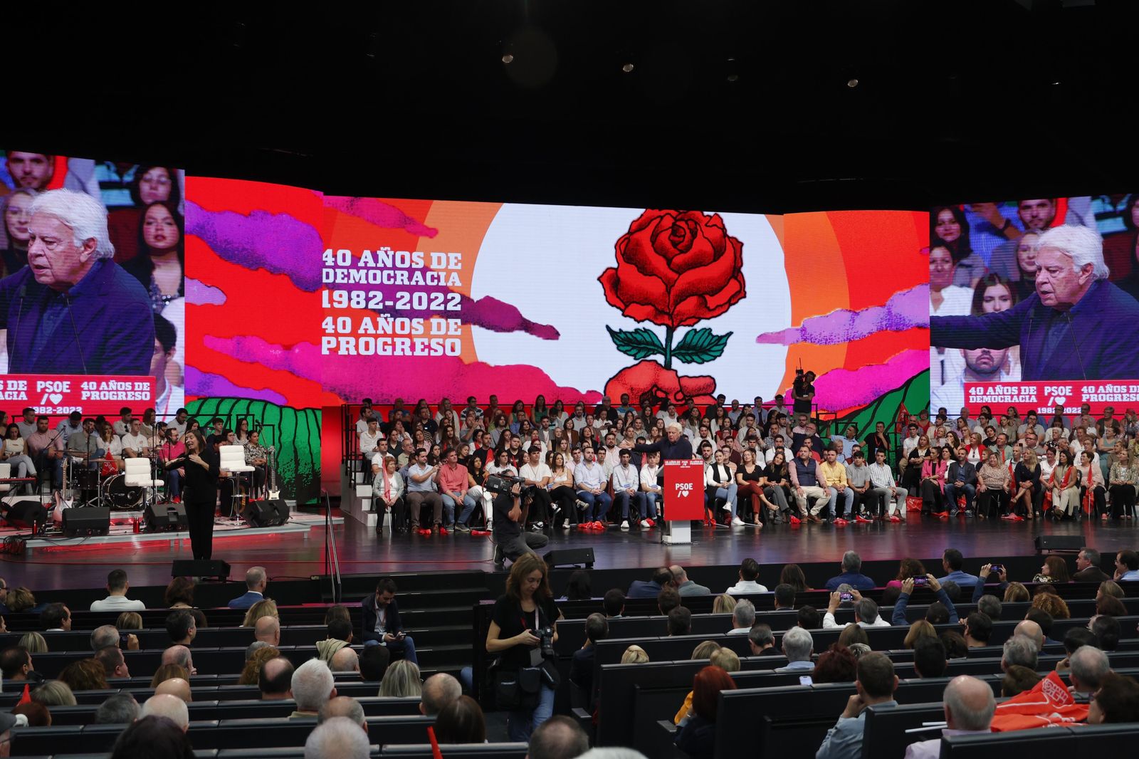 las imágenes del acto del PSOE en Sevilla