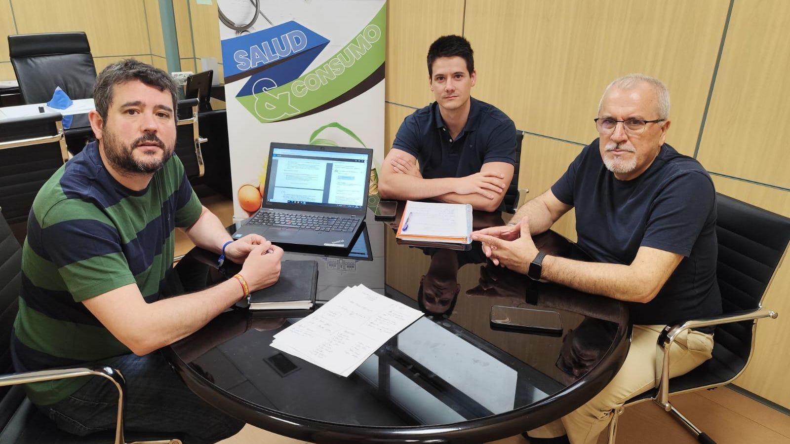 Reunión en el Área de Salud del Ayuntamiento de Linares.