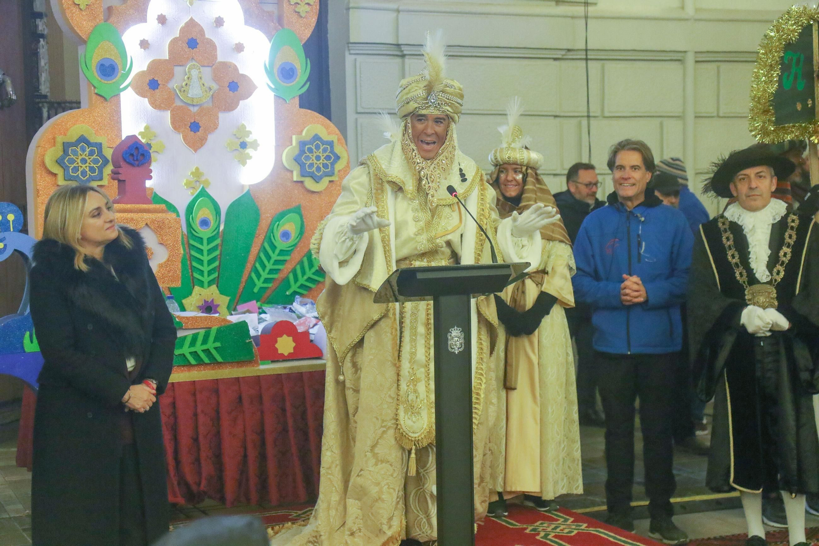 Las mejores fotos de la visita del Heraldo Real a Granada