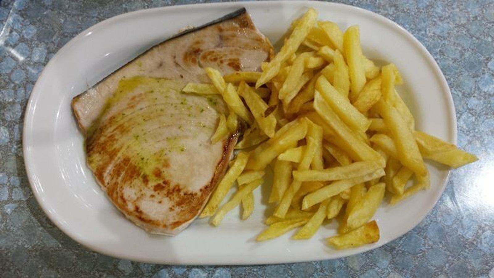 PEZ ESPADA: 'Xiphias galdias'