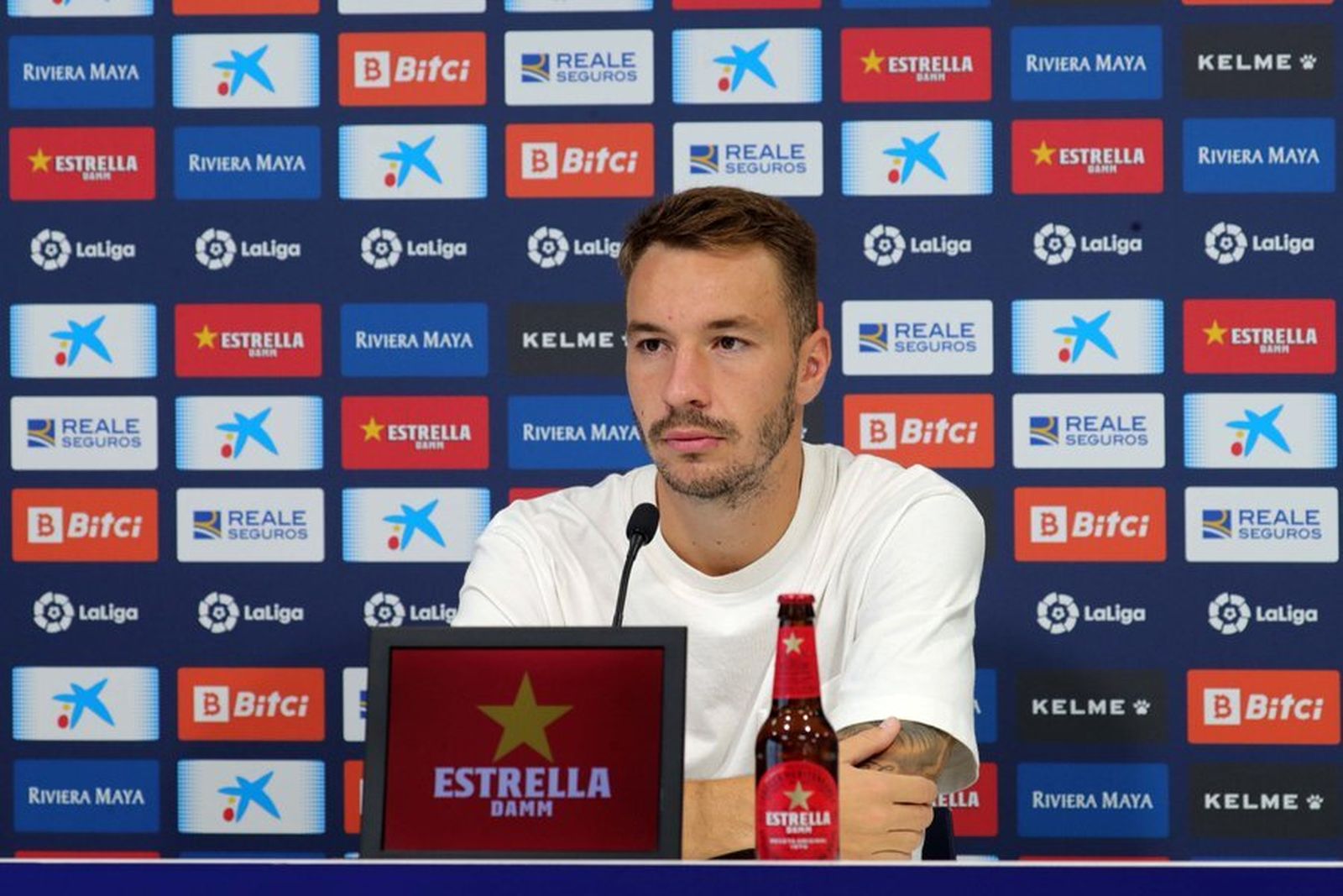 Loren, en su rueda de prensa de hoy.