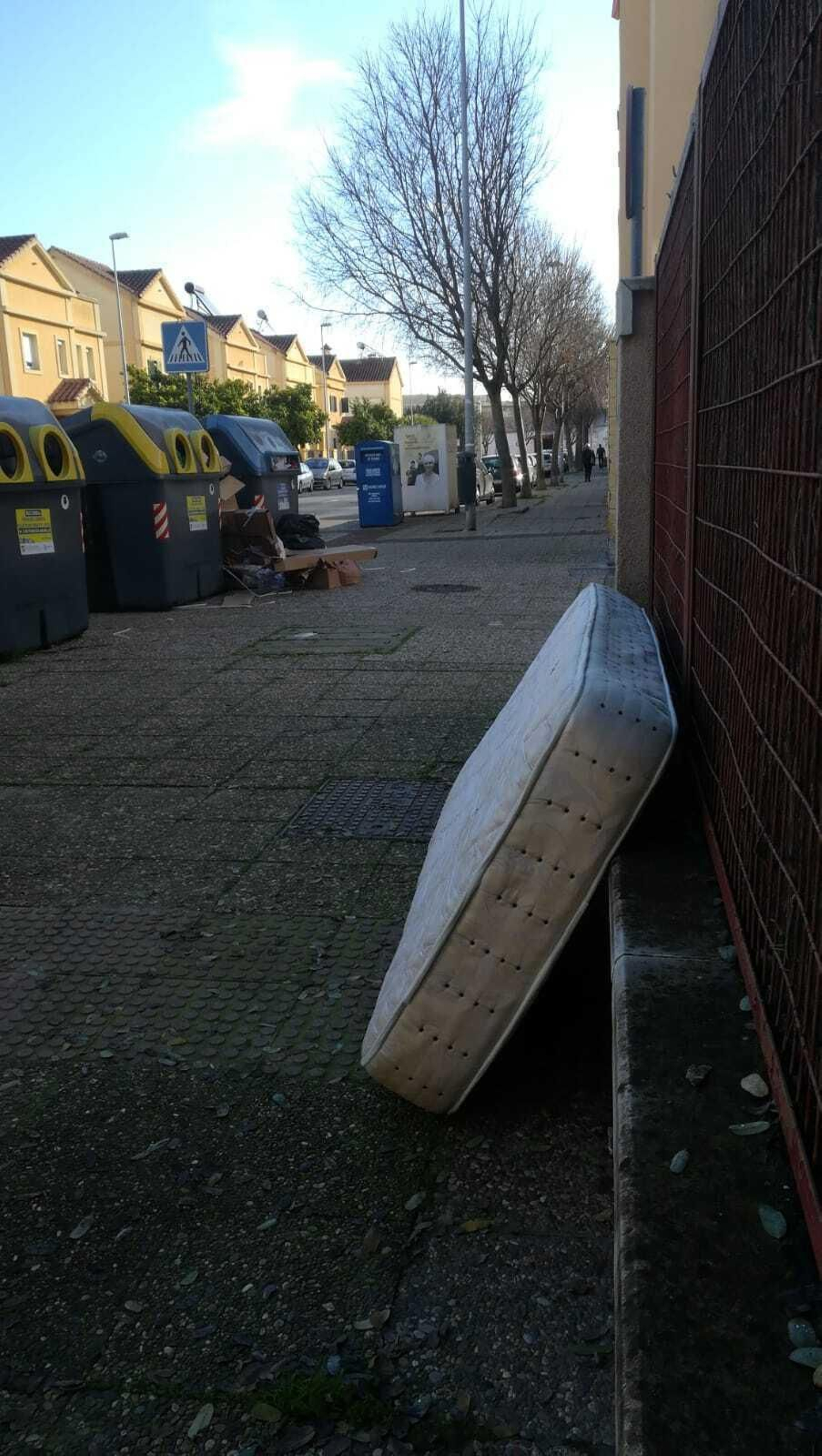 Quejas por la acumulación de basuras