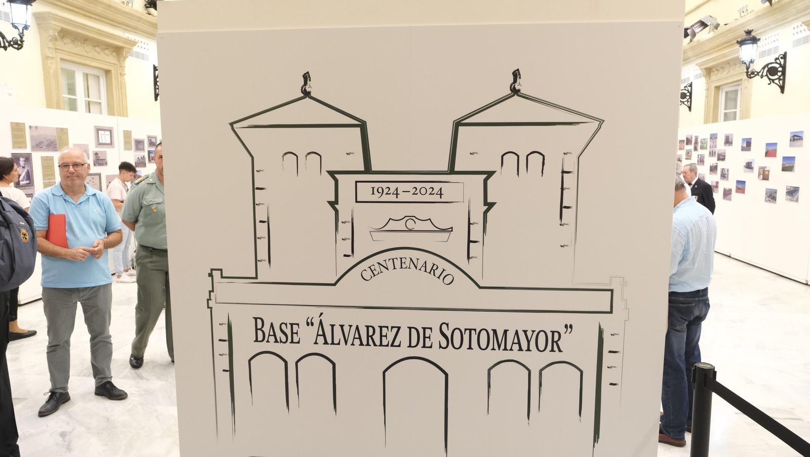 Imágenes del centenario de la Base del Ejército de Tierra "Álvarez de Sotomayor"
