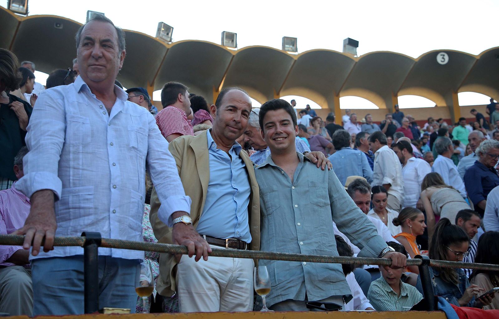 Búscate en durante la corrida del jueves en la plaza de toros Las Palomas
